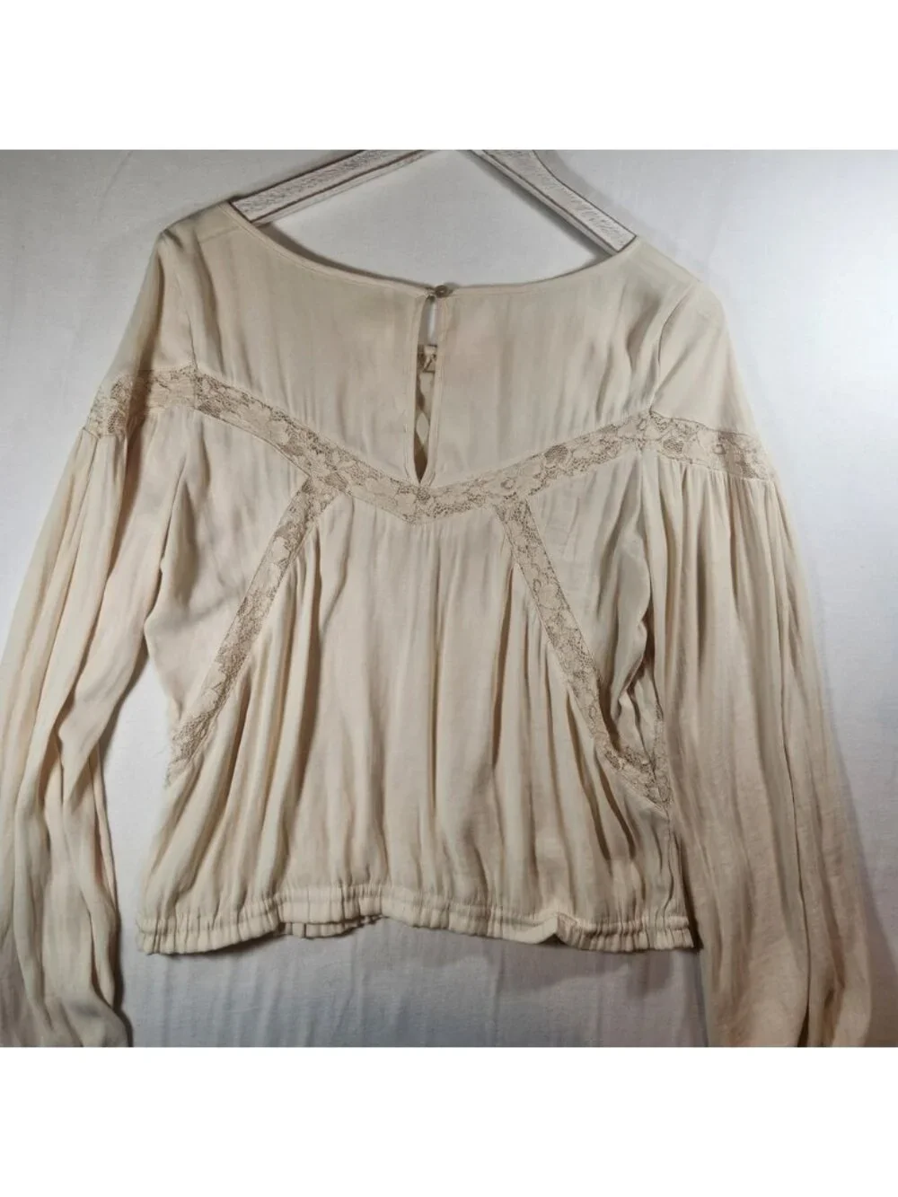 Free People Cream Lace Diamond Boho Balloon Sleeve Smocked Blouse Top Cream m